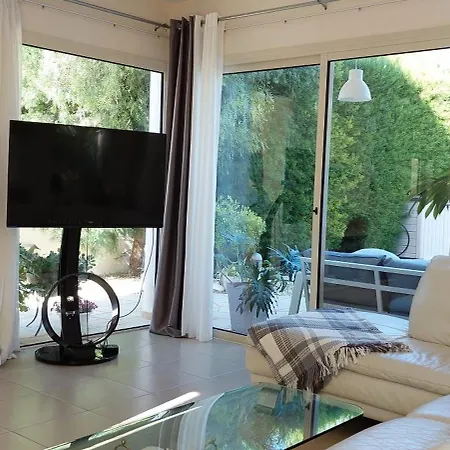 Coast Villa-resort Lací