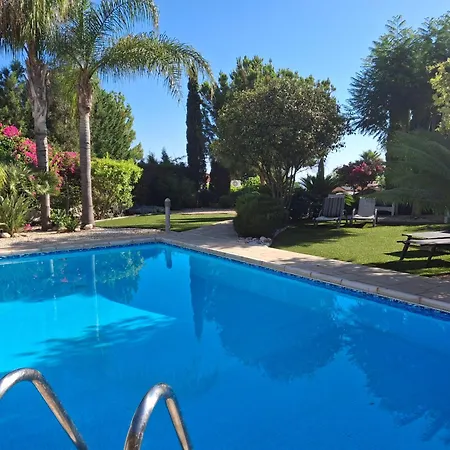 Coast Villa-resort *